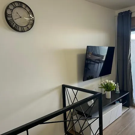 Oceanfront Apartman
