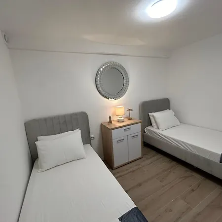 Apartman Oceanfront Povljana