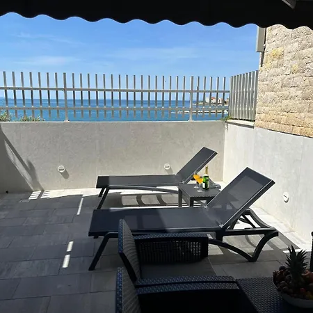 Oceanfront Povljana